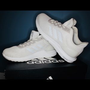 Adidas Cloud Foam Sneakers